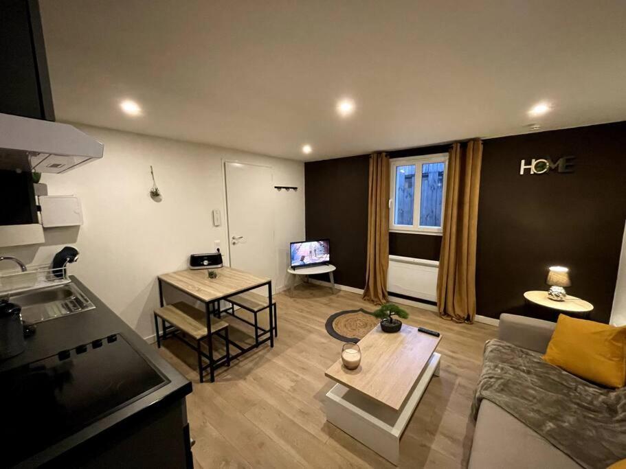 Apartment Gaby ~ Jardinet ~ Hyper-centre Pau